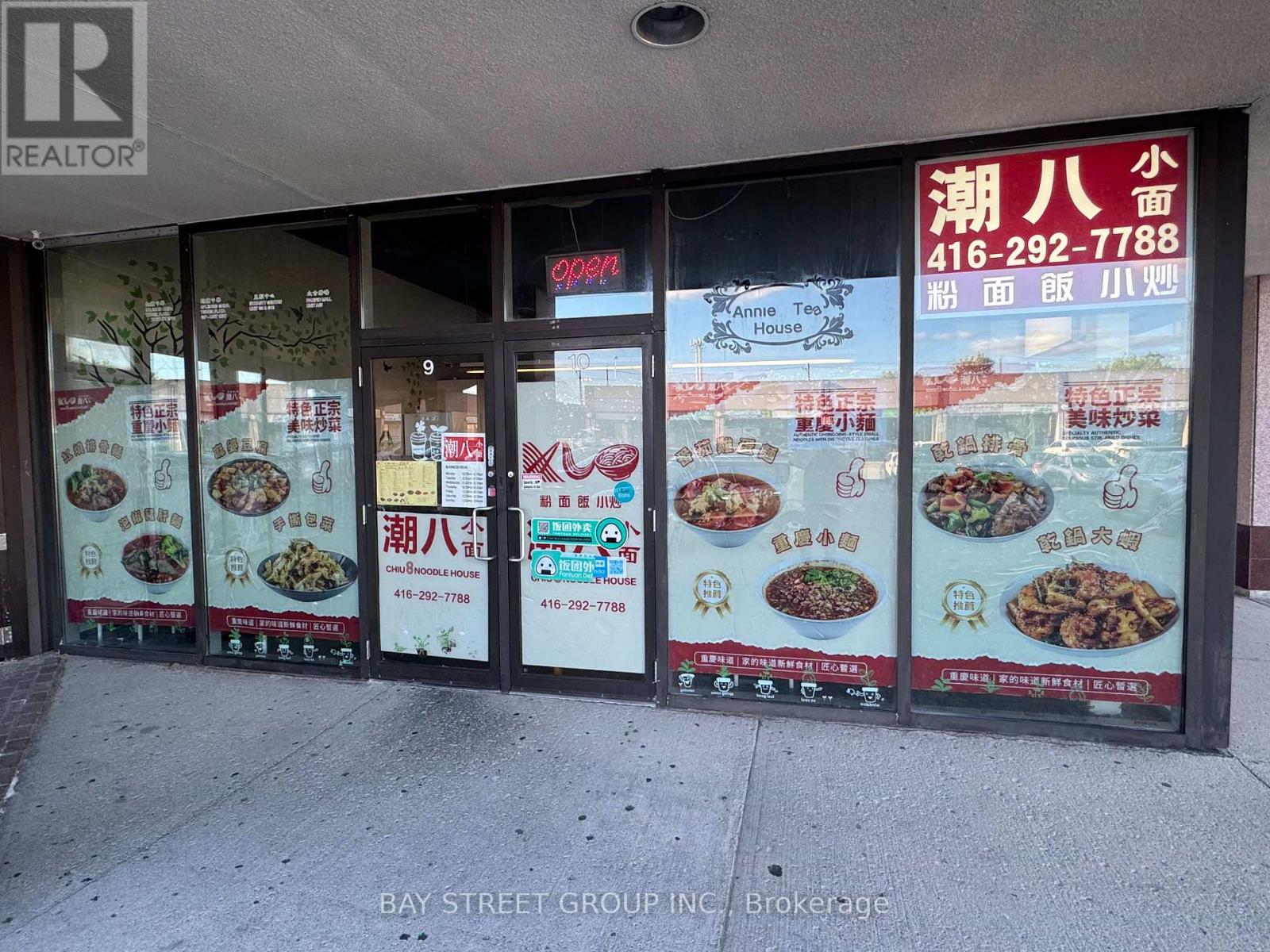 Photo 2 of G 9 G 10 8 Glen Watford Drive, Toronto ON