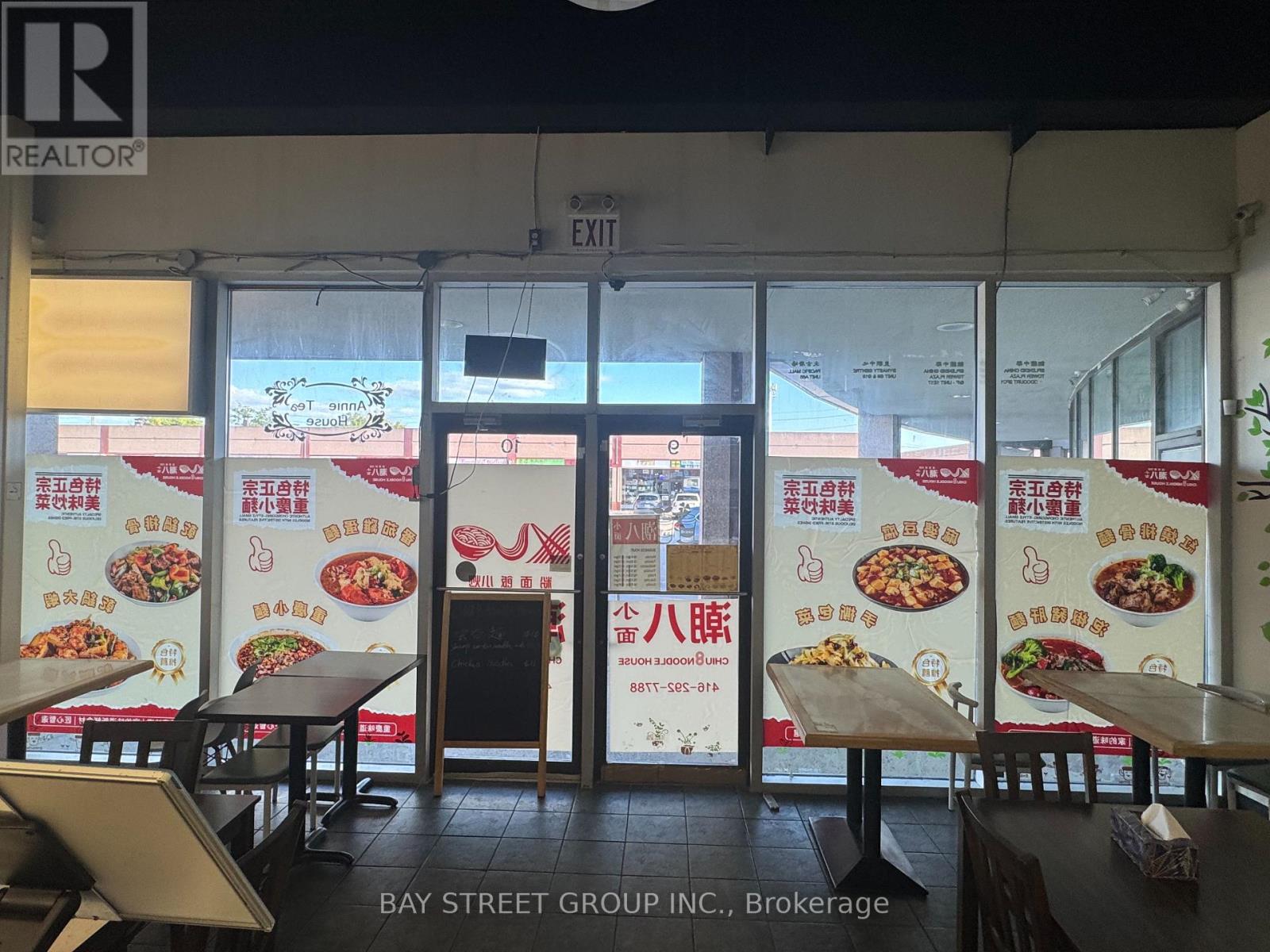 Photo 3 of G 9 G 10 8 Glen Watford Drive, Toronto ON