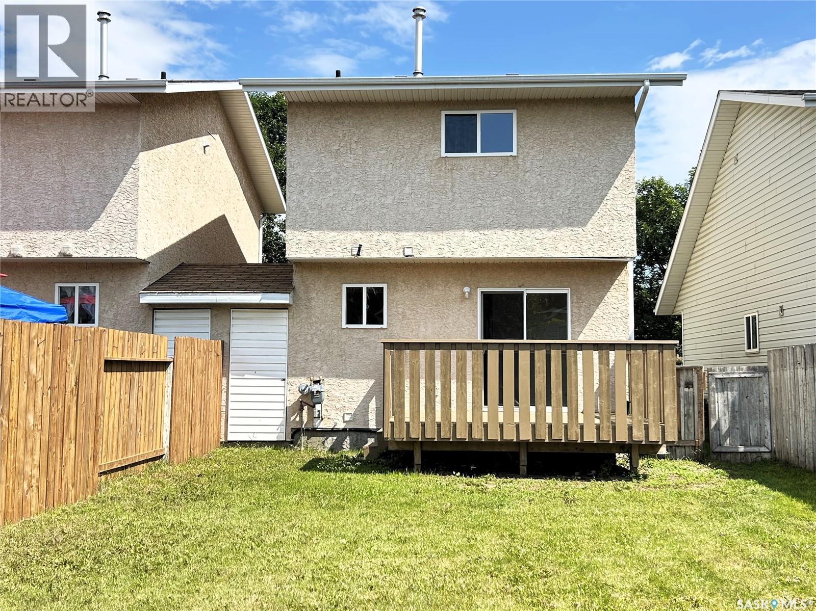 Photo 26 of 242 Lochrie Crescent, Saskatoon SK
