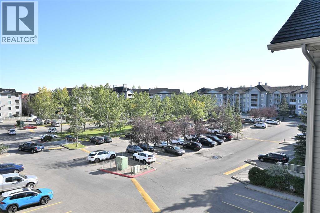Photo 2 of 1408 A 604 8 Street Sw, Airdrie AB