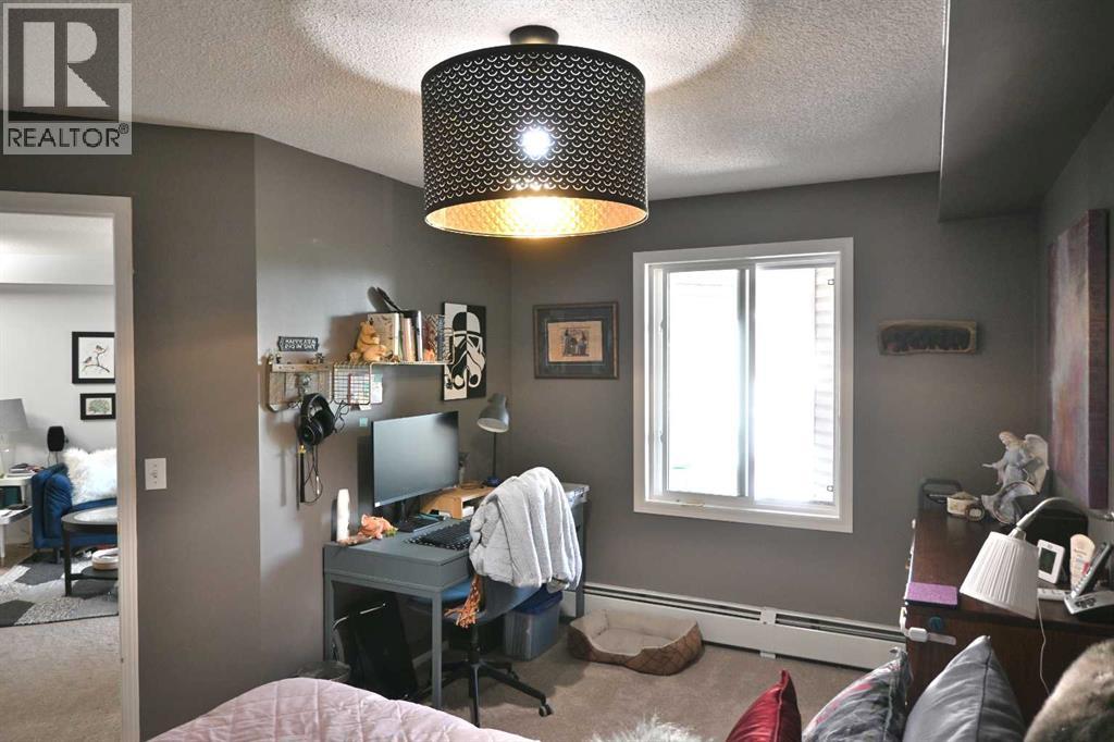 Photo 11 of 1408 A 604 8 Street Sw, Airdrie AB