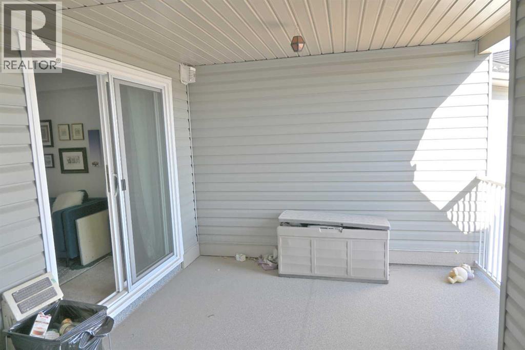 Photo 14 of 1408 A 604 8 Street Sw, Airdrie AB