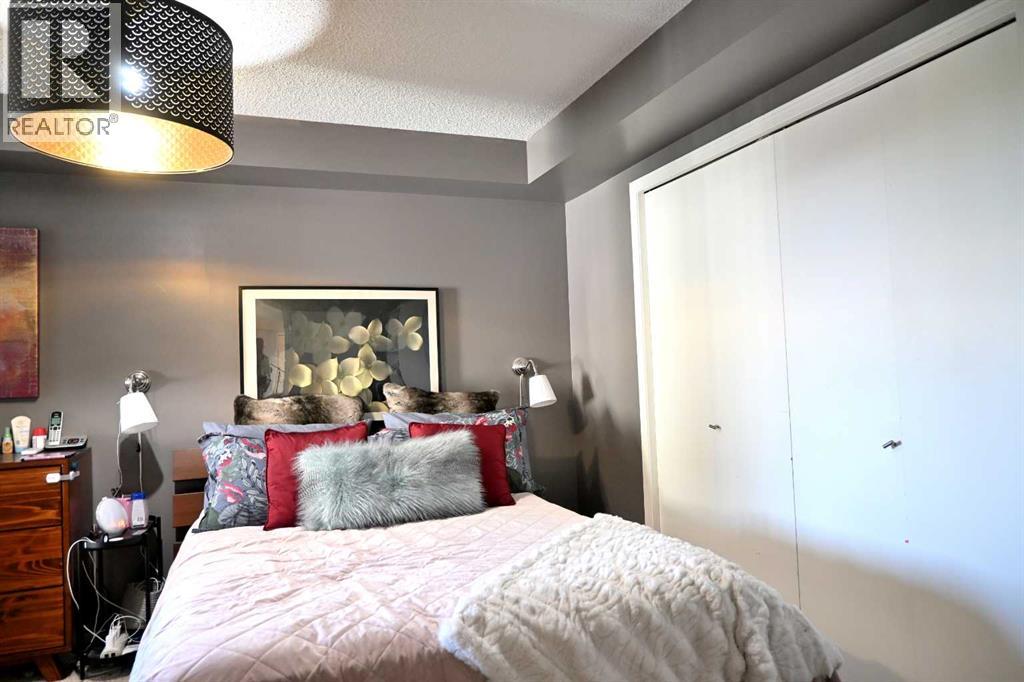 Photo 9 of 1408 A 604 8 Street Sw, Airdrie AB
