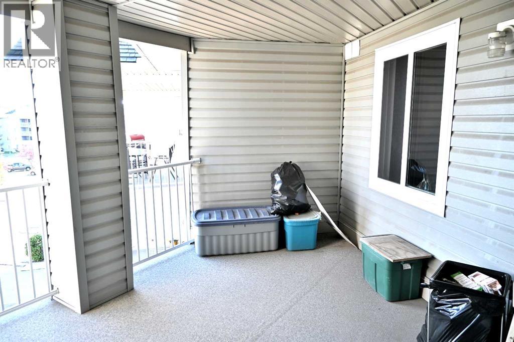 Photo 13 of 1408 A 604 8 Street Sw, Airdrie AB