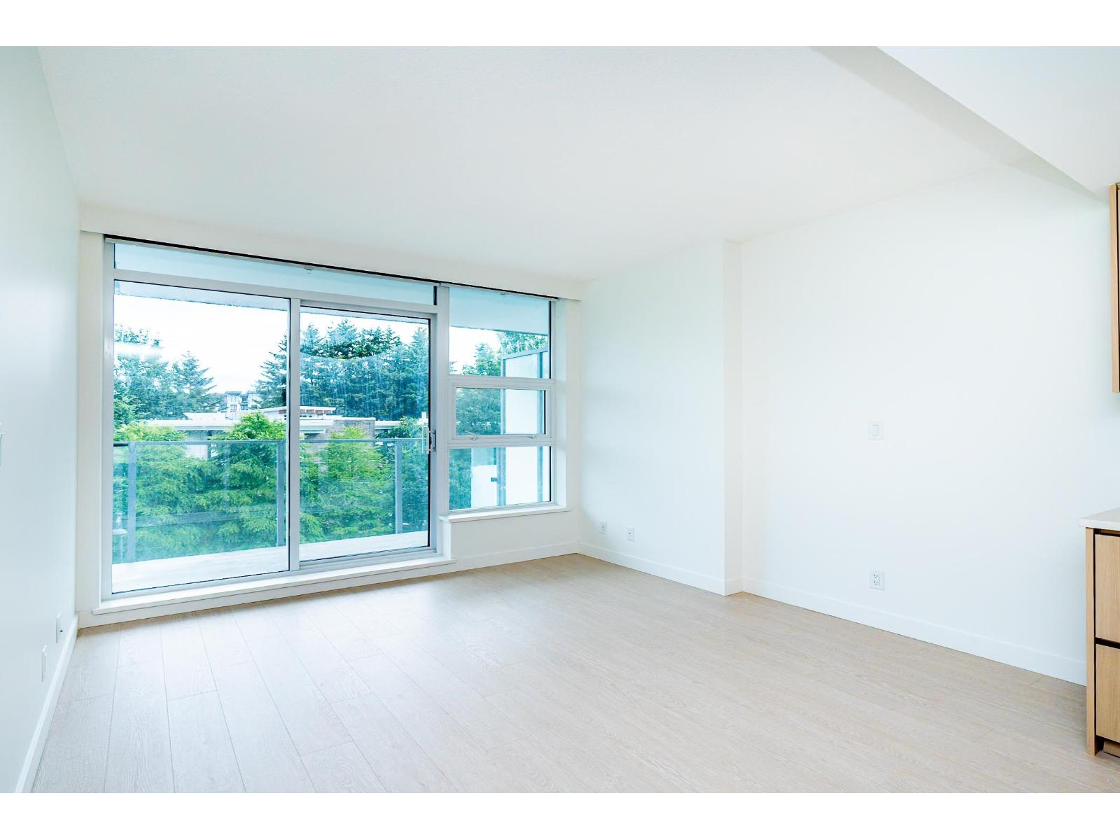 Photo 13 of 611 13778 100 Avenue, Surrey BC