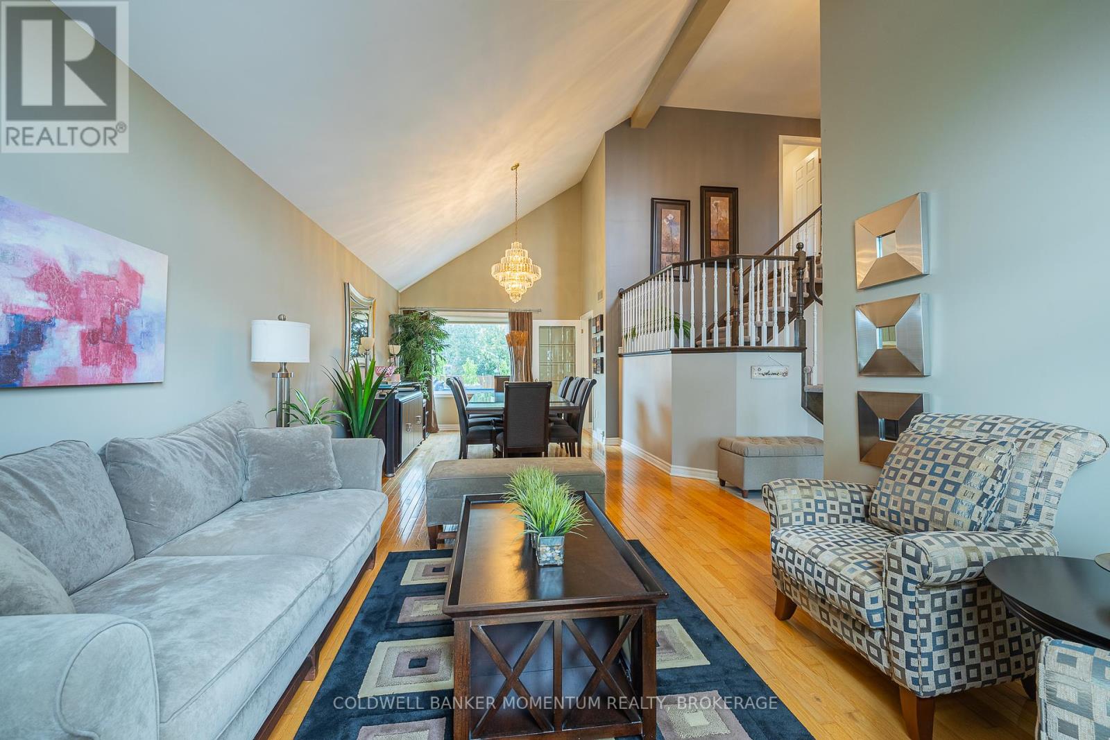 Photo 8 of 13 Willow Court, Thorold ON