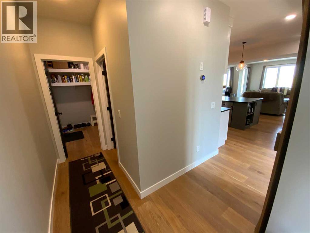 Photo 7 of 1094 5 A Avenue Se, Three Hills AB