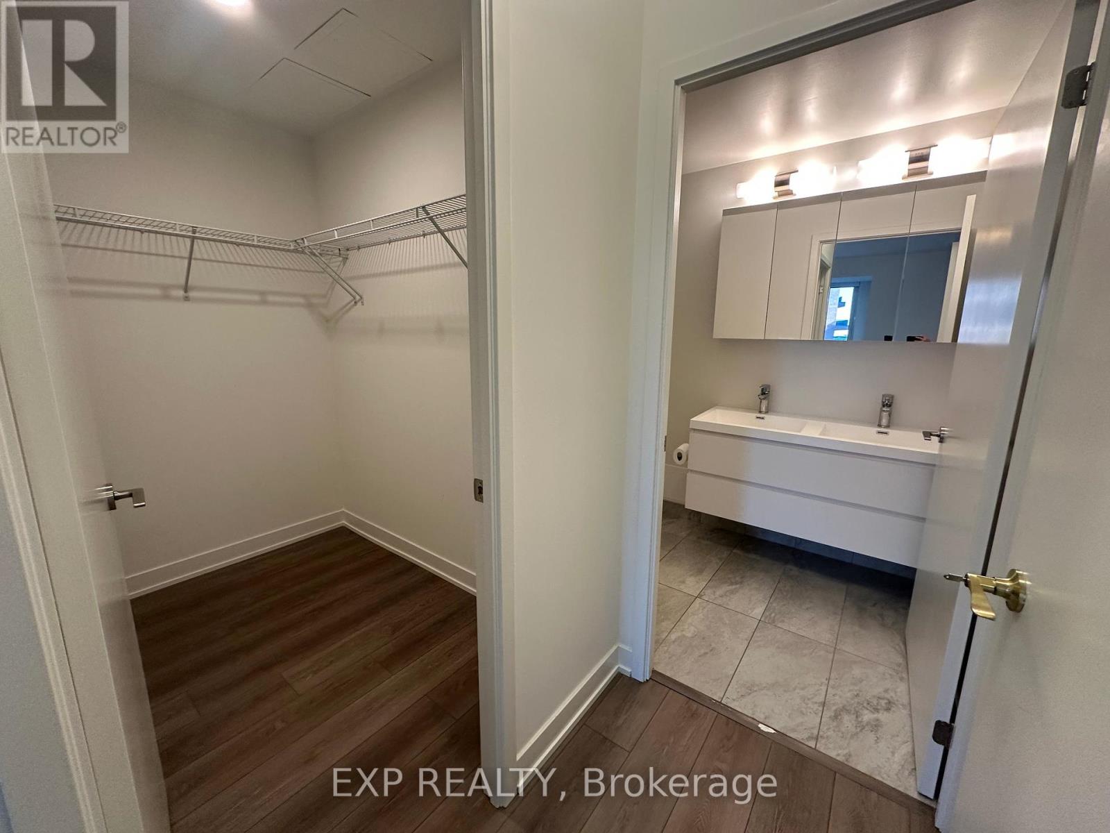 Photo 18 of 618 38 Simcoe Promenade, Markham ON