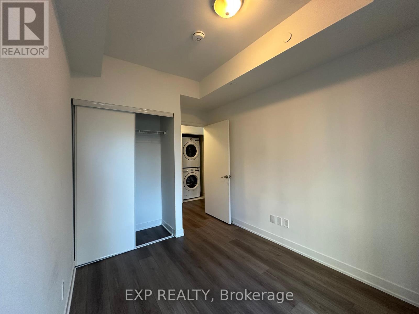 Photo 21 of 618 38 Simcoe Promenade, Markham ON