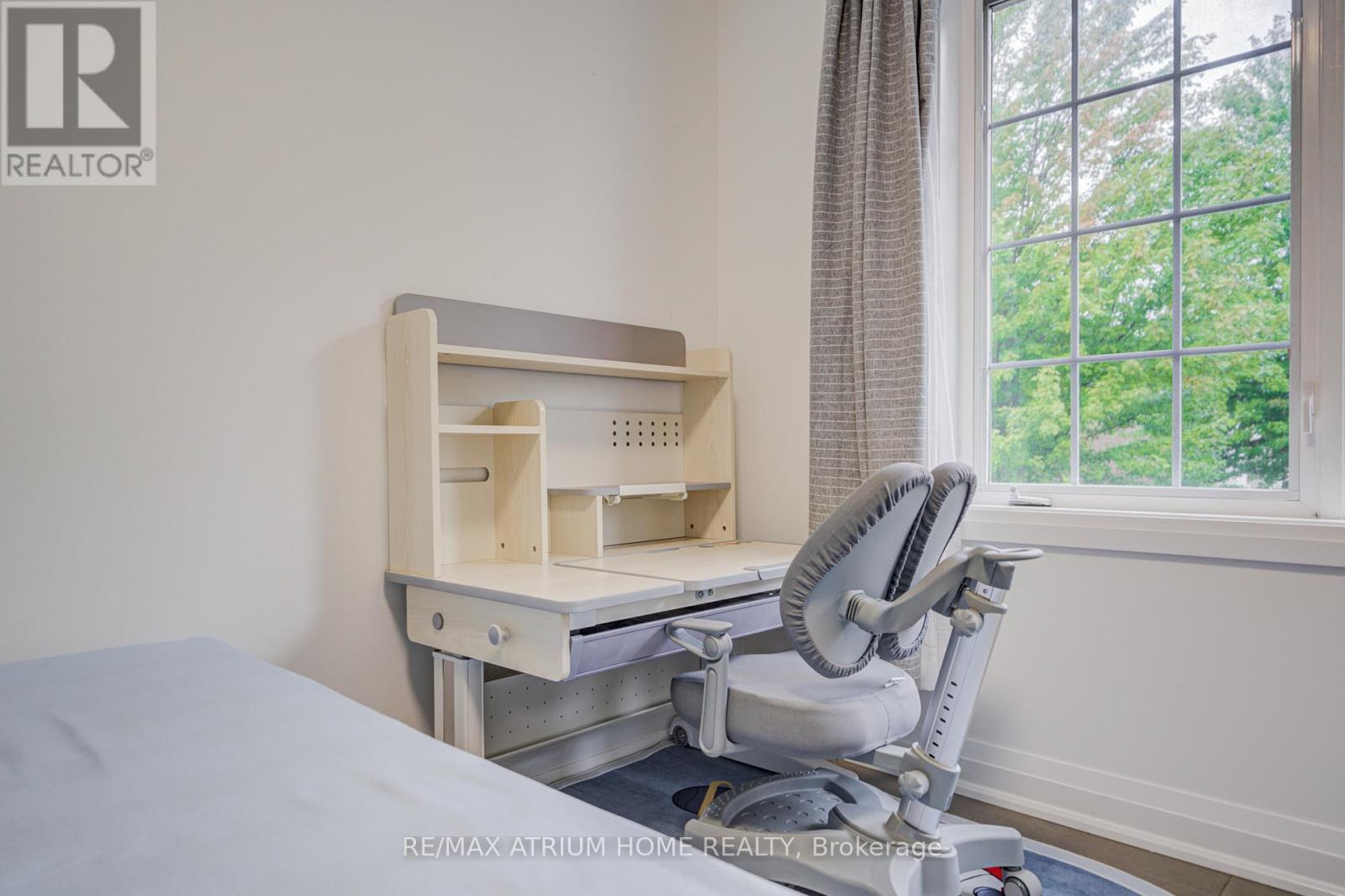 Photo 36 of 37 Landsdown Crescent, Markham ON