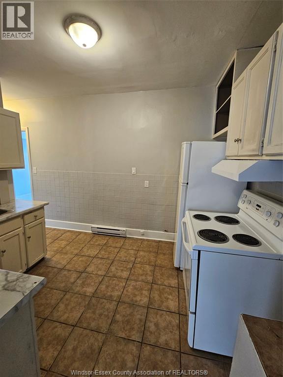Photo 10 of 900 904 Elsmere Avenue Unit 902, Windsor ON