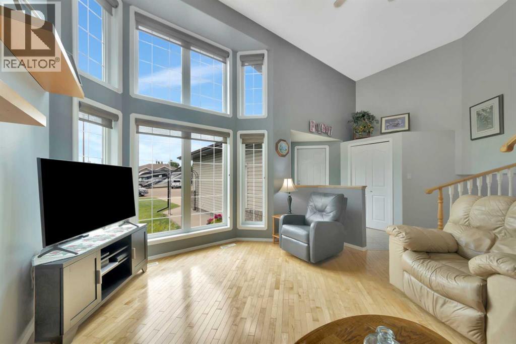 Photo 9 of 3909 65 Avenue, Lloydminster AB