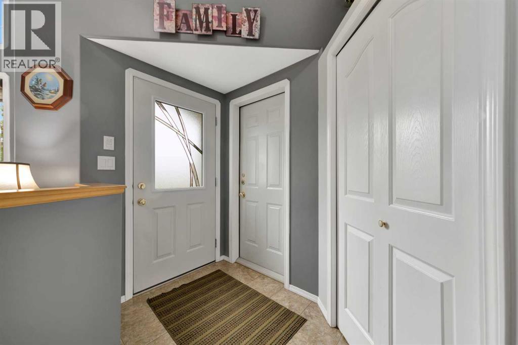 Photo 6 of 3909 65 Avenue, Lloydminster AB