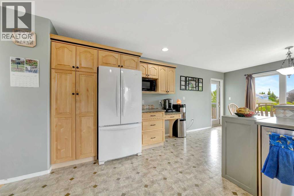 Photo 17 of 3909 65 Avenue, Lloydminster AB