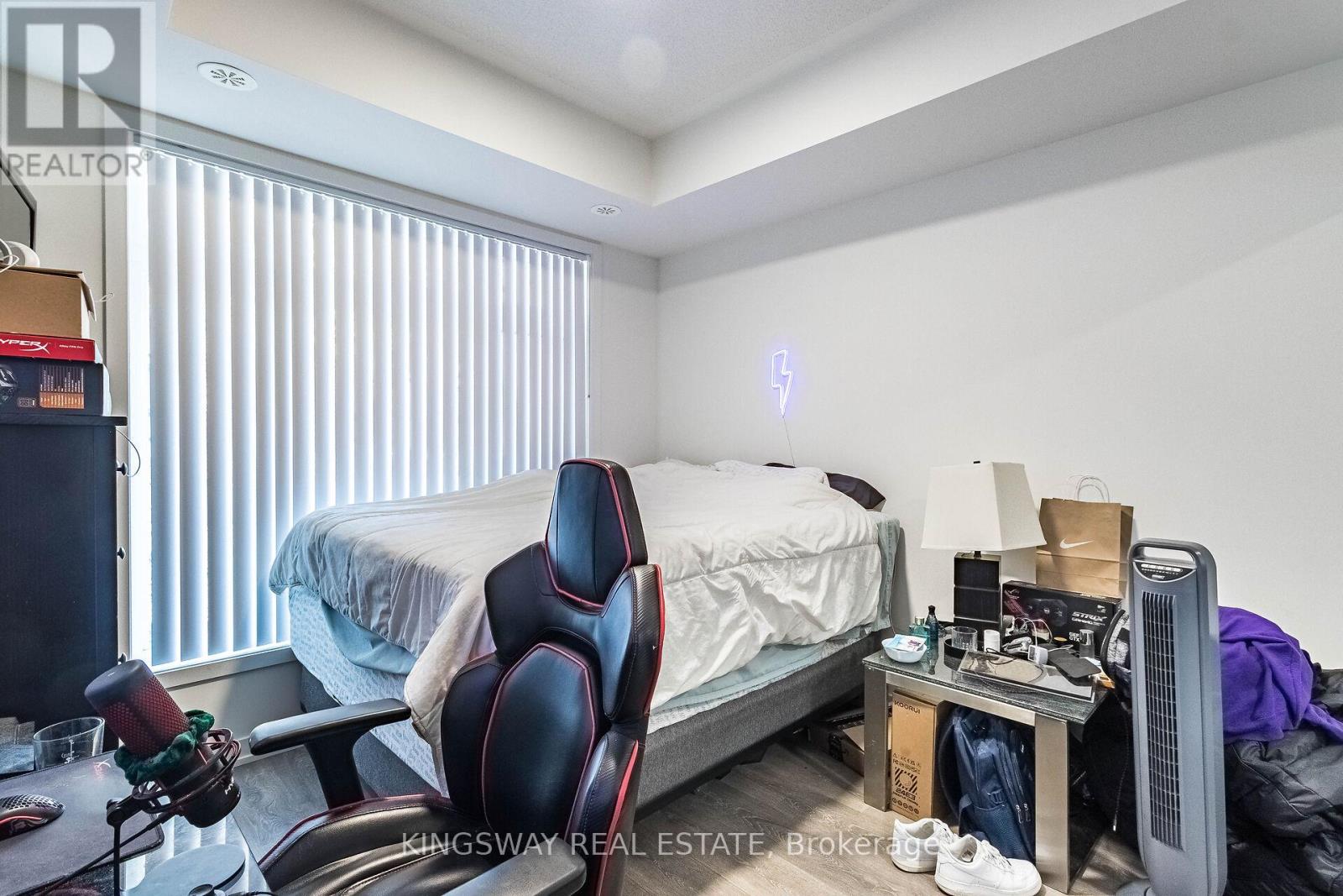 Photo 24 of 101 120 Canon Jackson Drive, Toronto ON