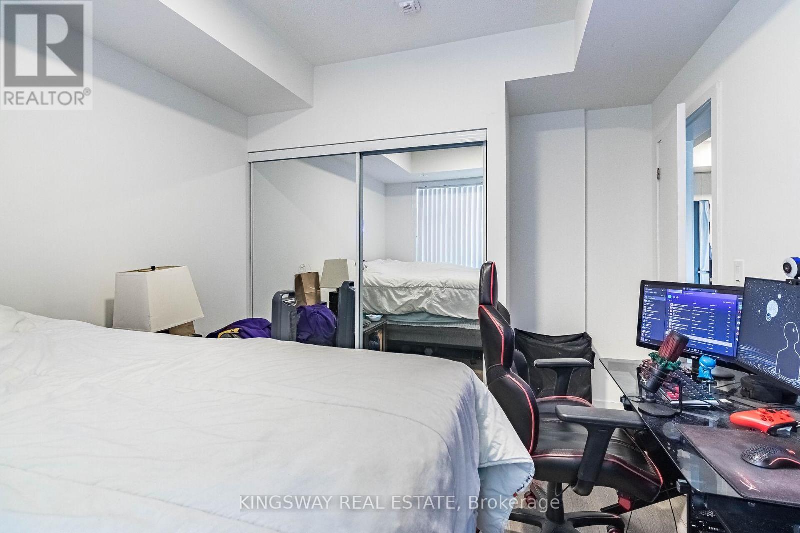 Photo 26 of 101 120 Canon Jackson Drive, Toronto ON