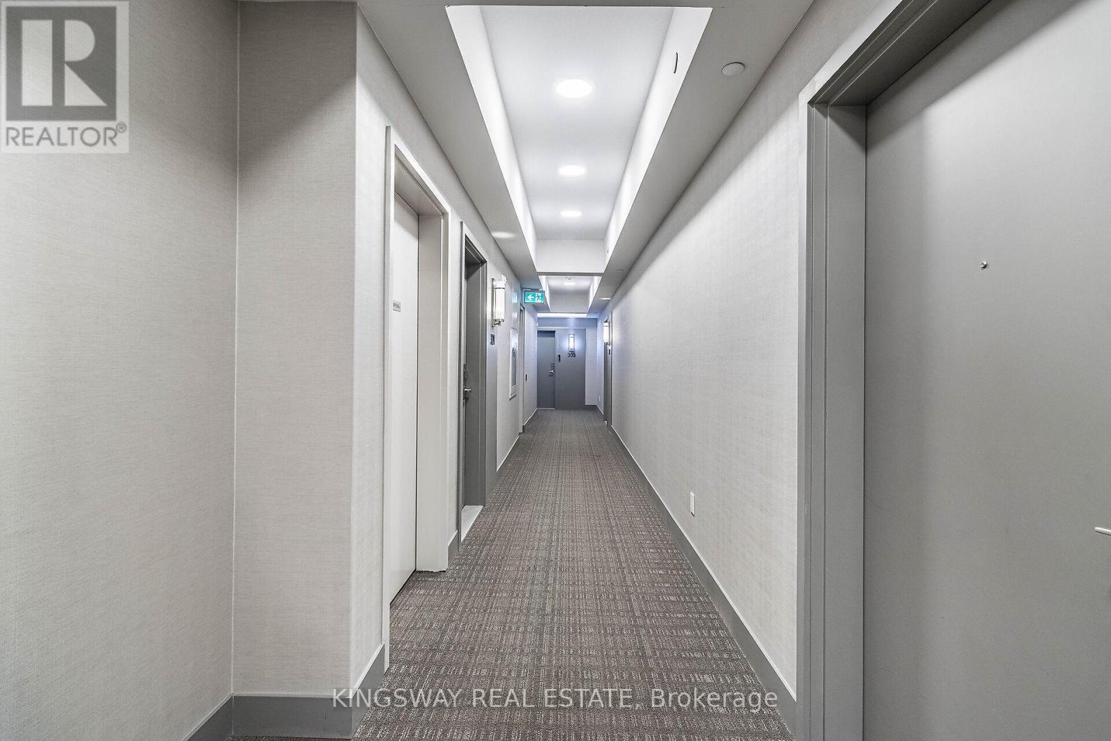 Photo 6 of 101 120 Canon Jackson Drive, Toronto ON