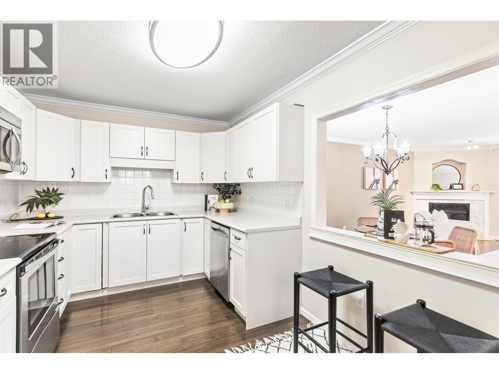 Photo 15 of 13 12071 232 B Street, Maple Ridge BC