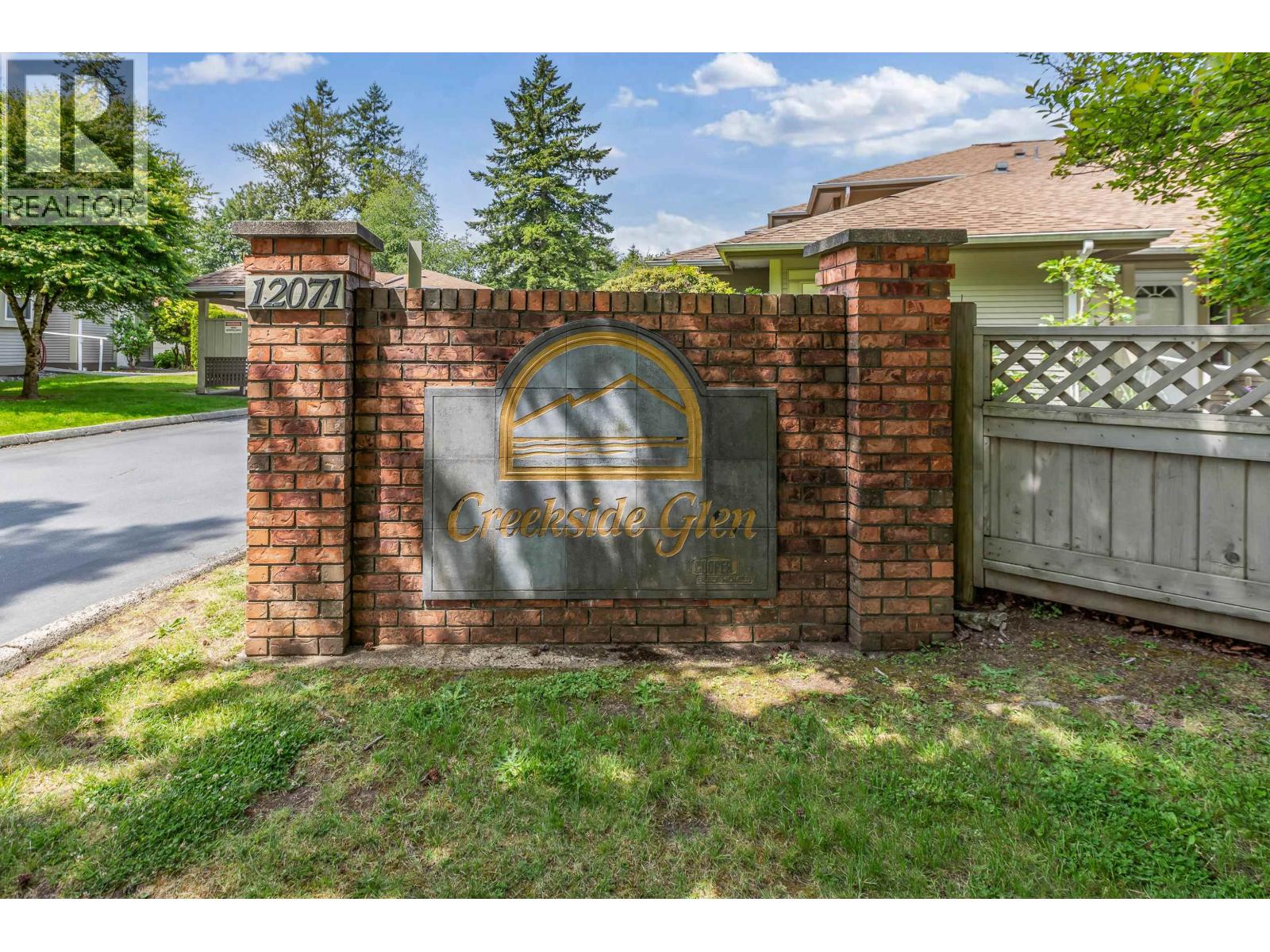 Photo 34 of 13 12071 232 B Street, Maple Ridge BC