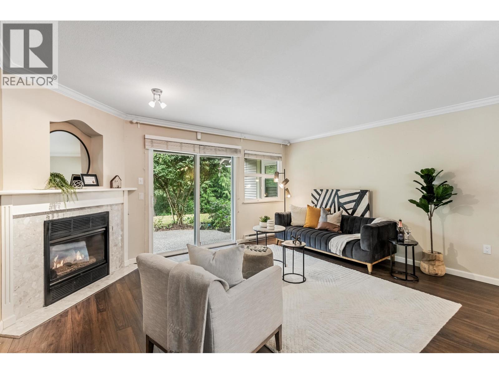 Photo 10 of 13 12071 232 B Street, Maple Ridge BC