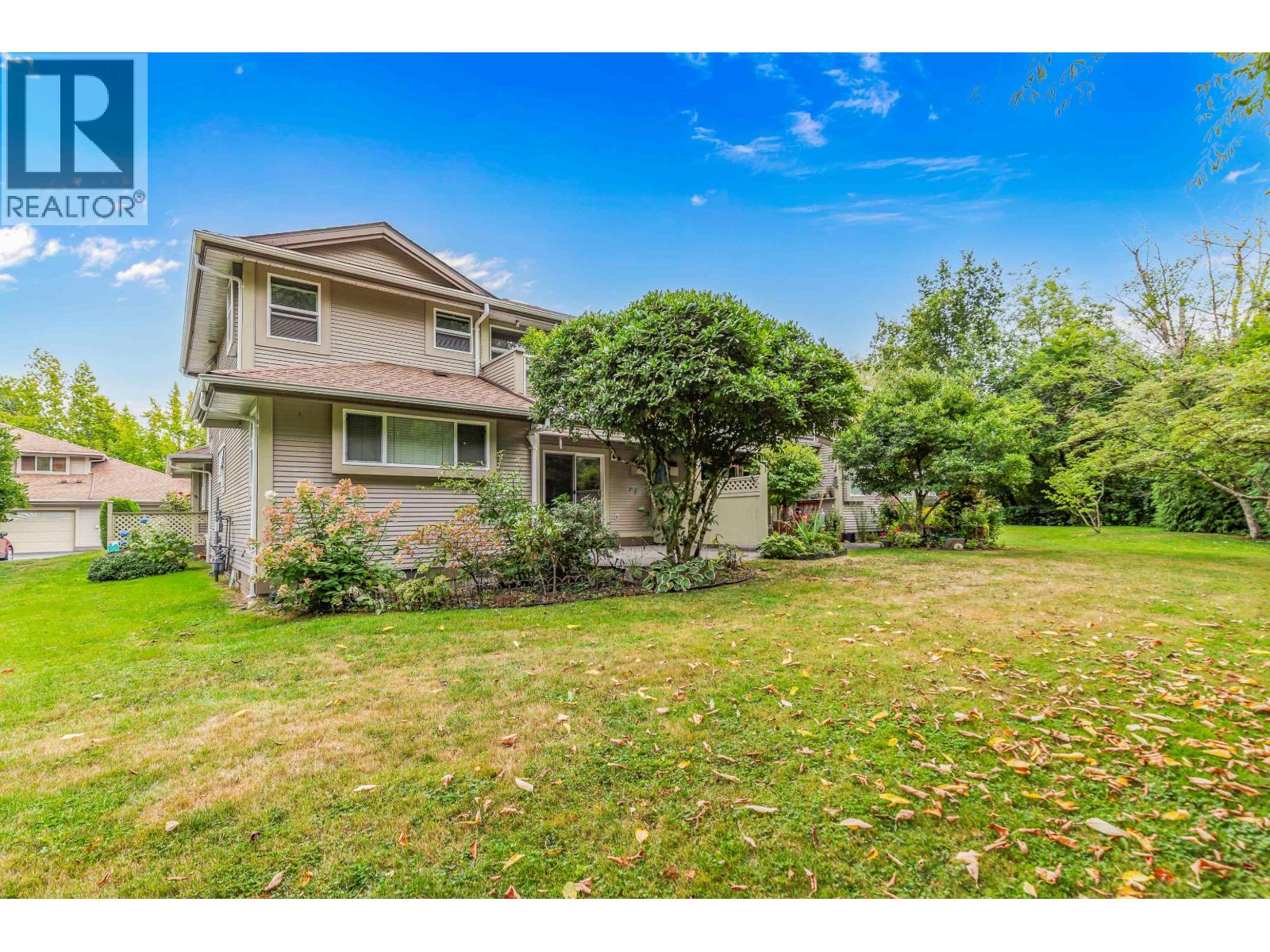 Photo 30 of 13 12071 232 B Street, Maple Ridge BC