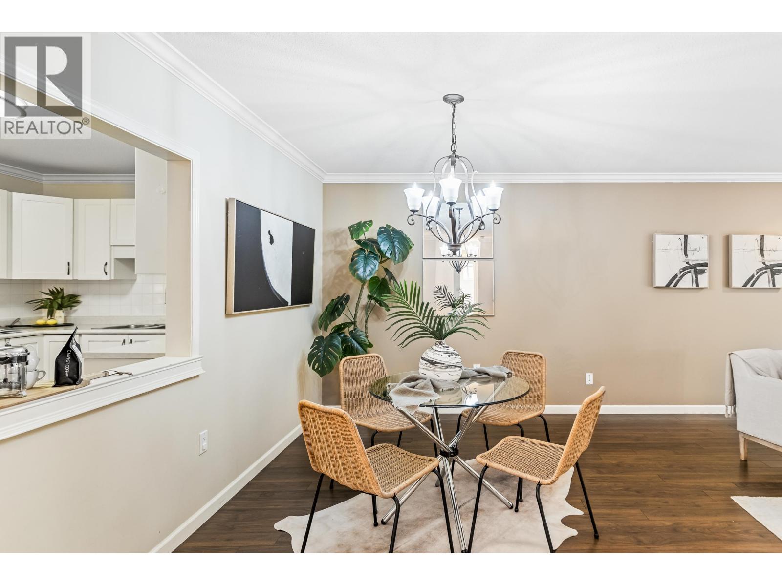 Photo 6 of 13 12071 232 B Street, Maple Ridge BC
