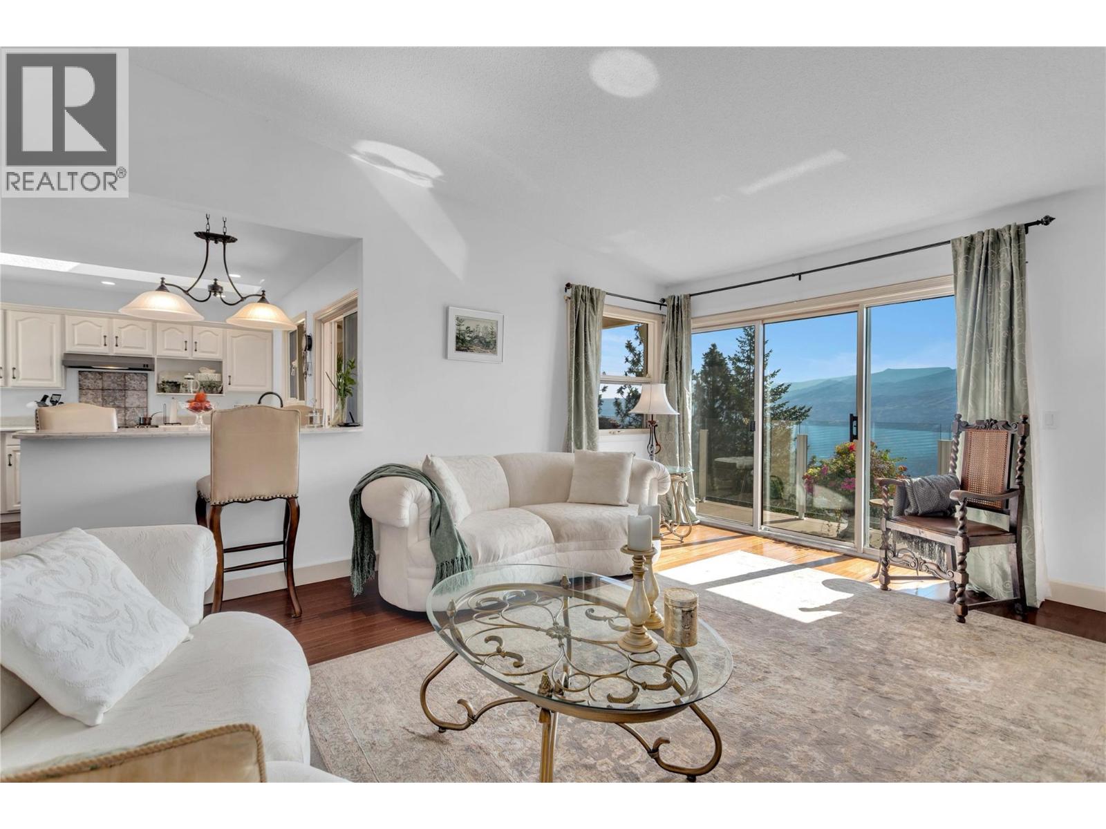 203 4450 Ponderosa Drive, Peachland