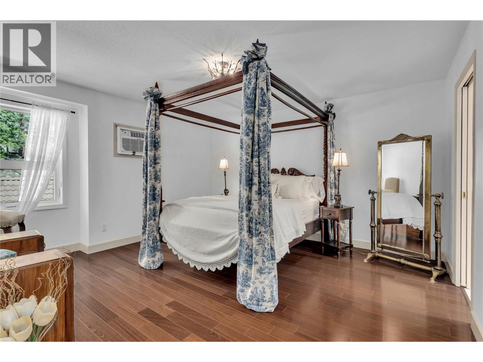 203 4450 Ponderosa Drive, Peachland