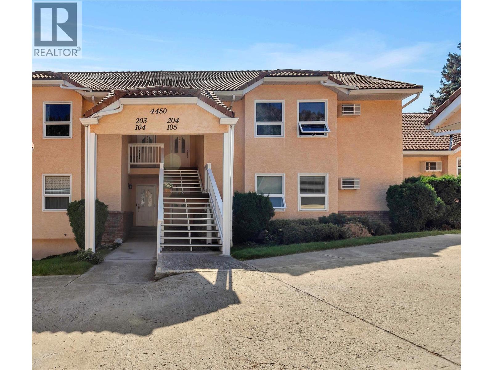 203 4450 Ponderosa Drive, Peachland