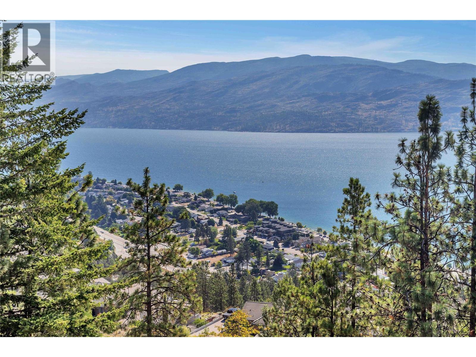 203 4450 Ponderosa Drive, Peachland