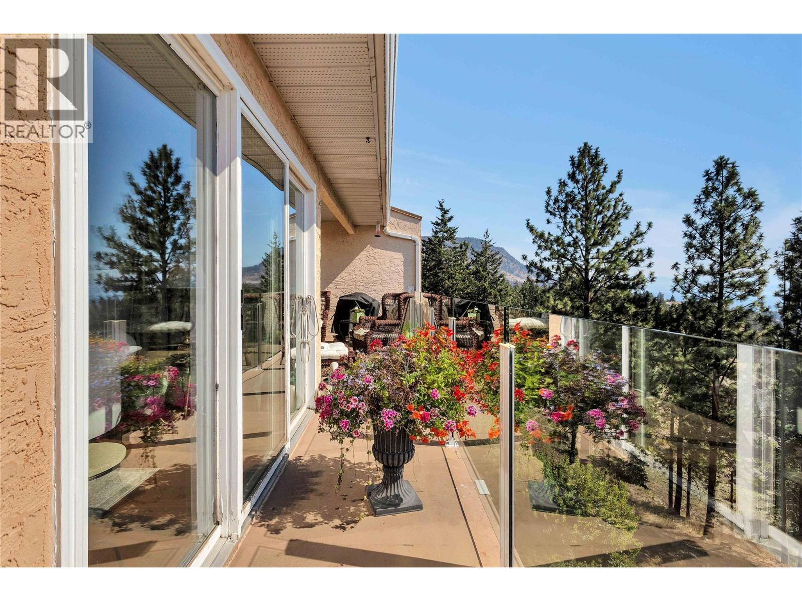 203 4450 Ponderosa Drive, Peachland