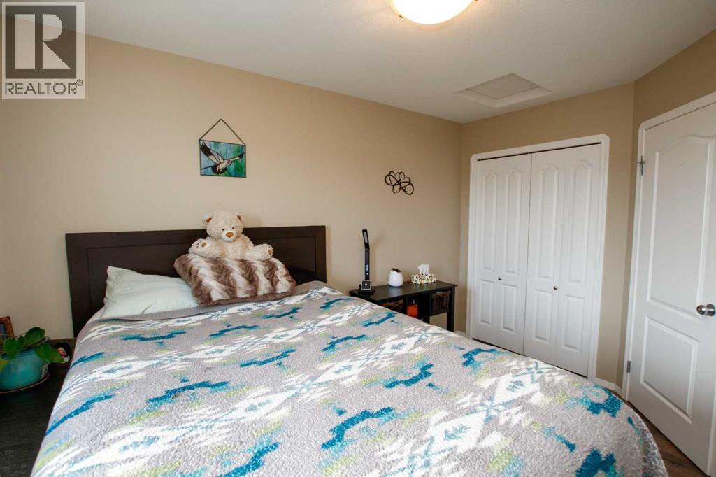 Photo 22 of 13 Kenny Close, Red Deer AB