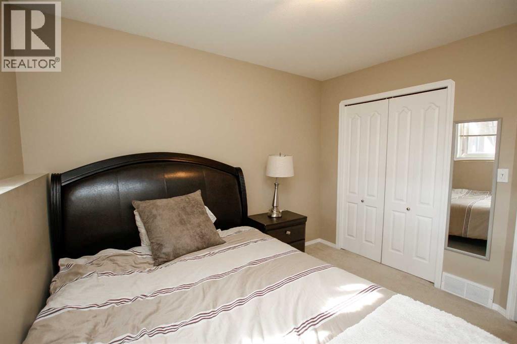 Photo 29 of 13 Kenny Close, Red Deer AB