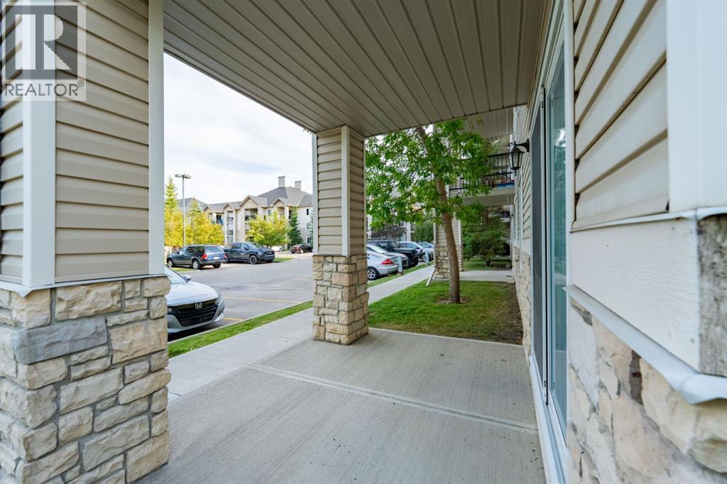 Single Family House for Sale in   Eversyde Avenue SW Evergreen Calgary 