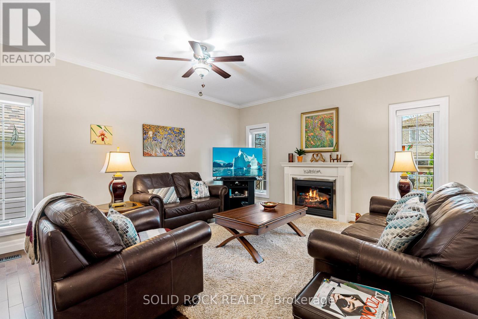 Photo 3 of 1021 Crestwood Drive, Brockville ON