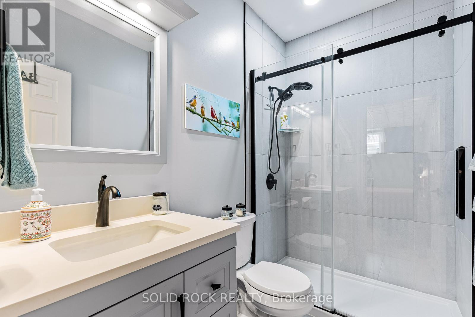 Photo 36 of 1021 Crestwood Drive, Brockville ON