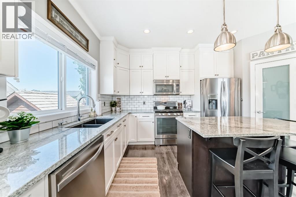 Photo 3 of 48 Copperpond Park Se, Calgary AB