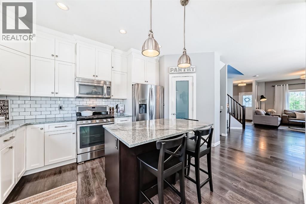 Photo 4 of 48 Copperpond Park Se, Calgary AB