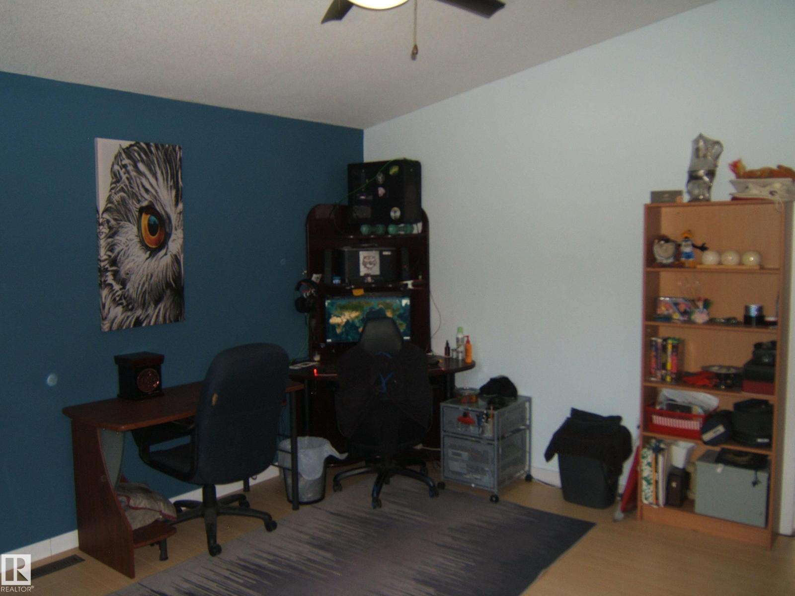 Photo 27 of 5118 51 Av, Willingdon AB
