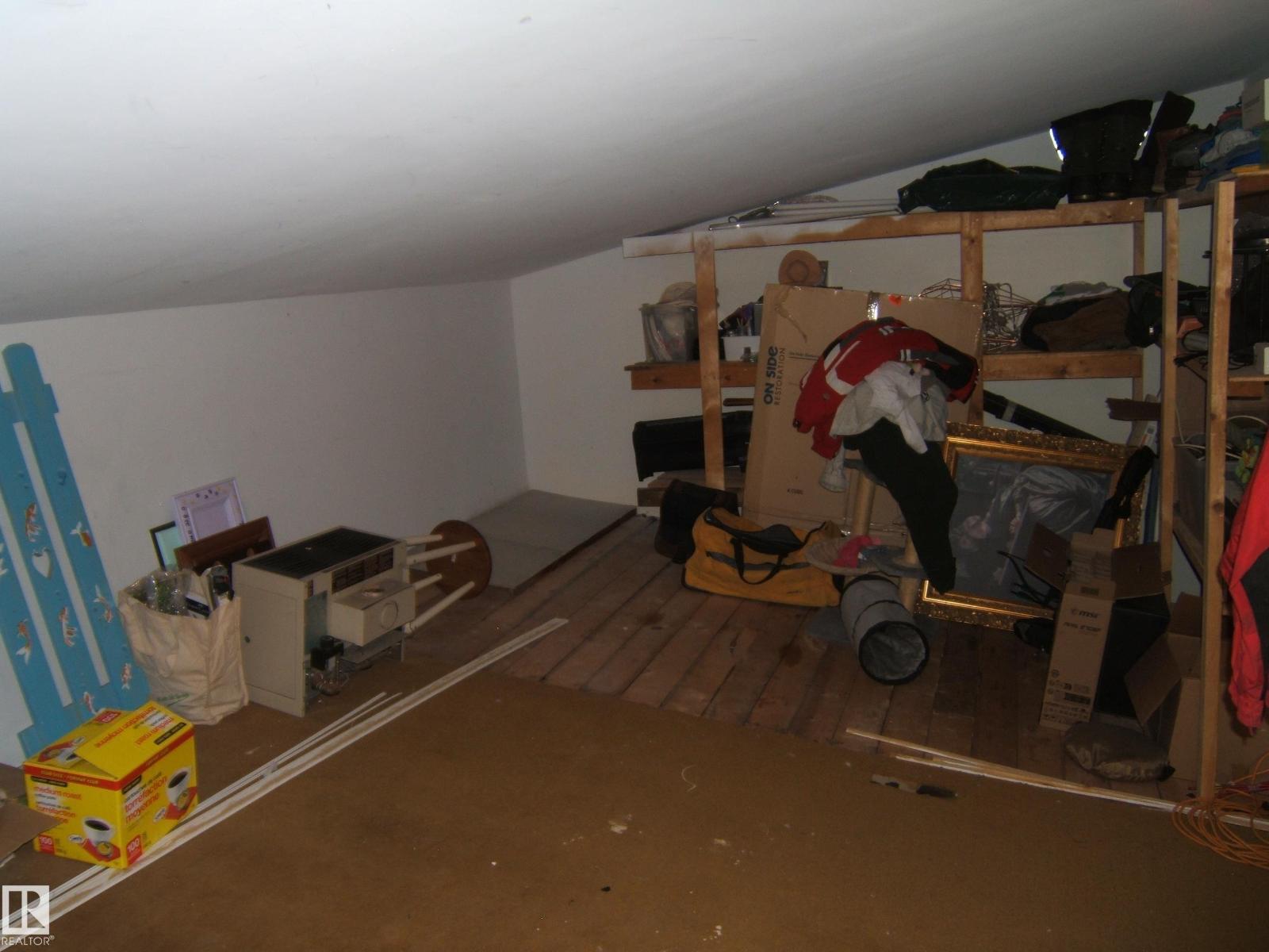 Photo 36 of 5118 51 Av, Willingdon AB