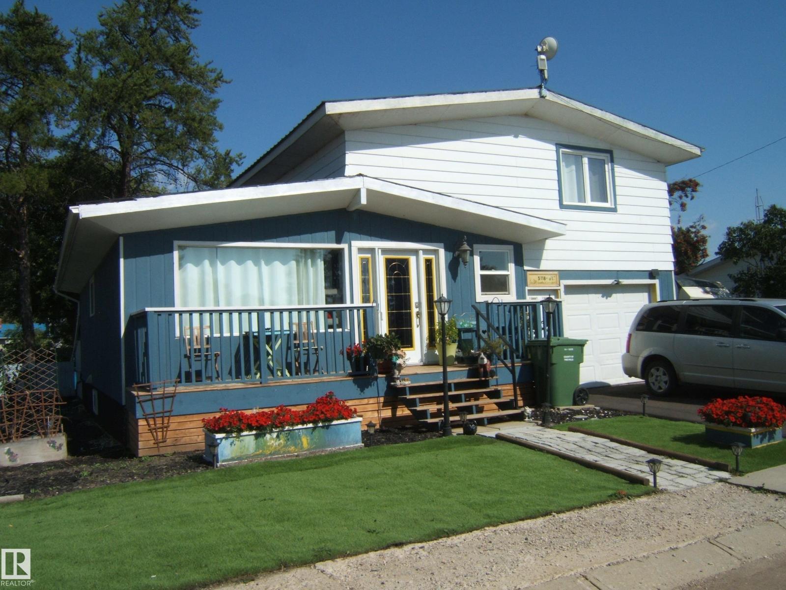 Photo 42 of 5118 51 Av, Willingdon AB