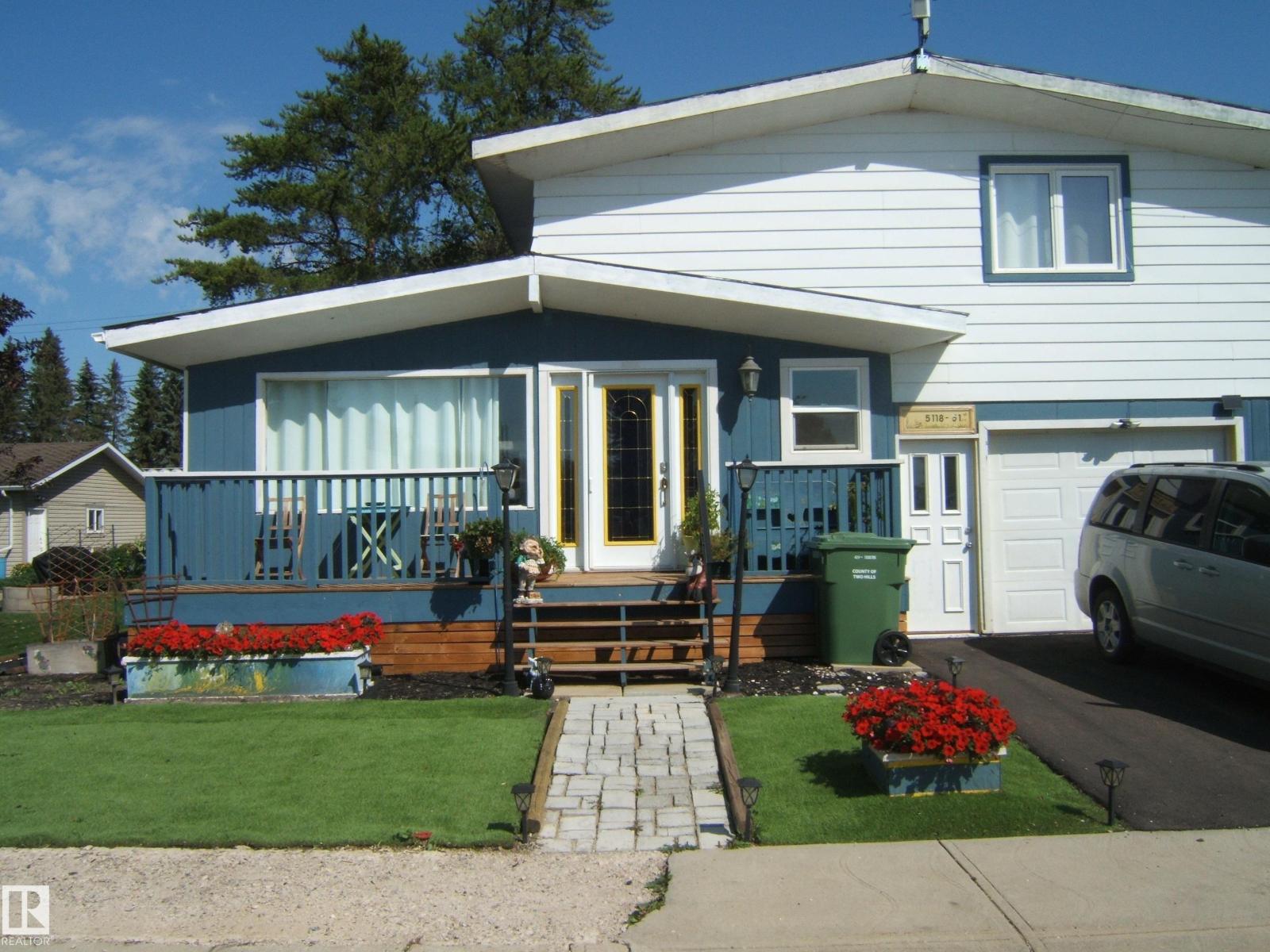 Photo 44 of 5118 51 Av, Willingdon AB
