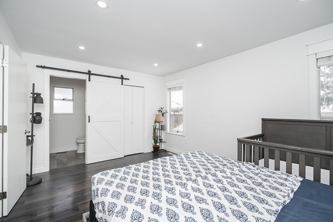 Photo 20 of 6074 188 Street, Surrey BC