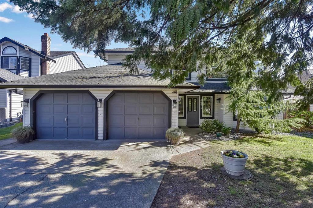 Photo 3 of 6074 188 Street, Surrey BC