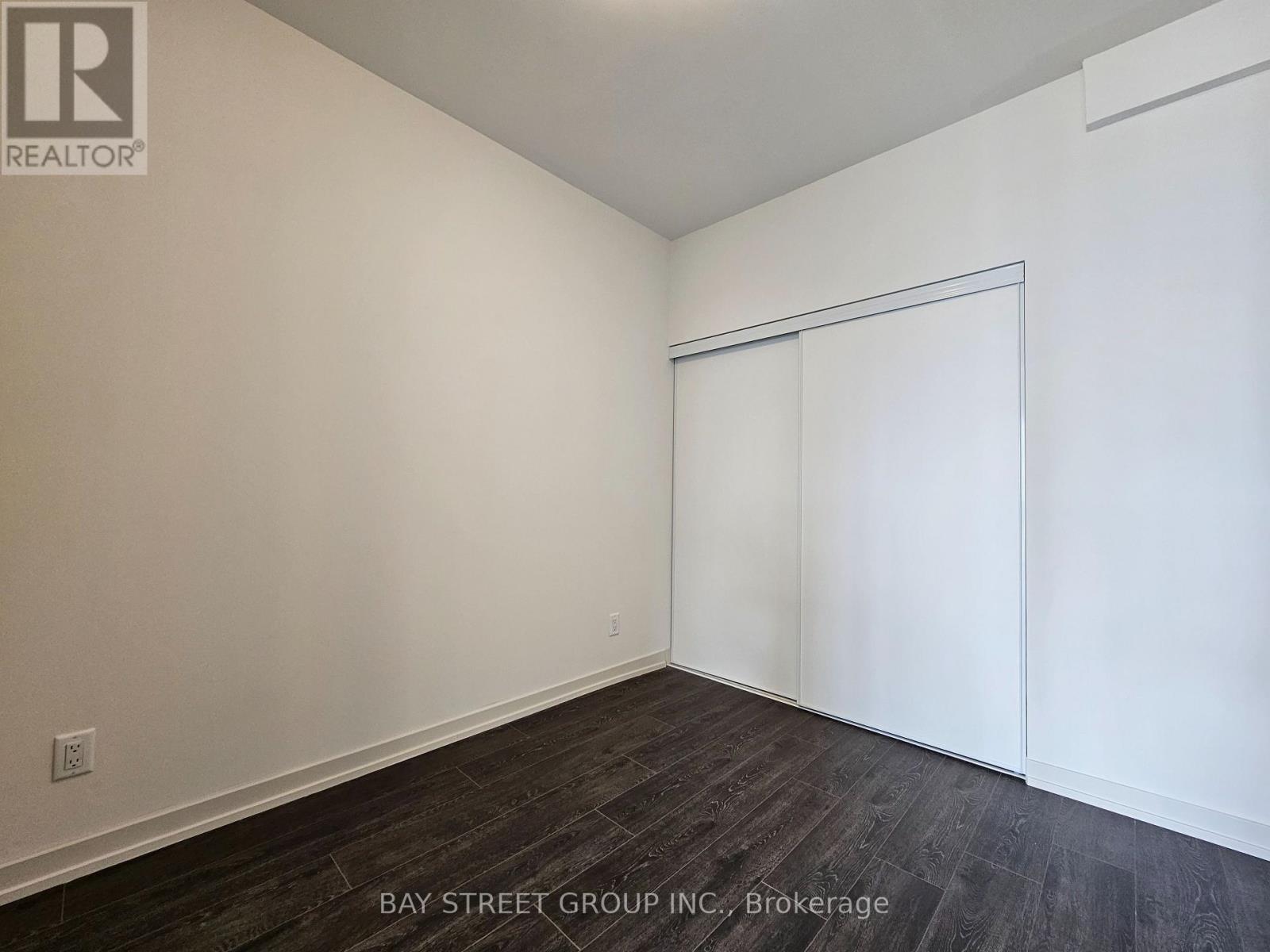 Photo 15 of 323 90 Glen Everest Road, Toronto ON