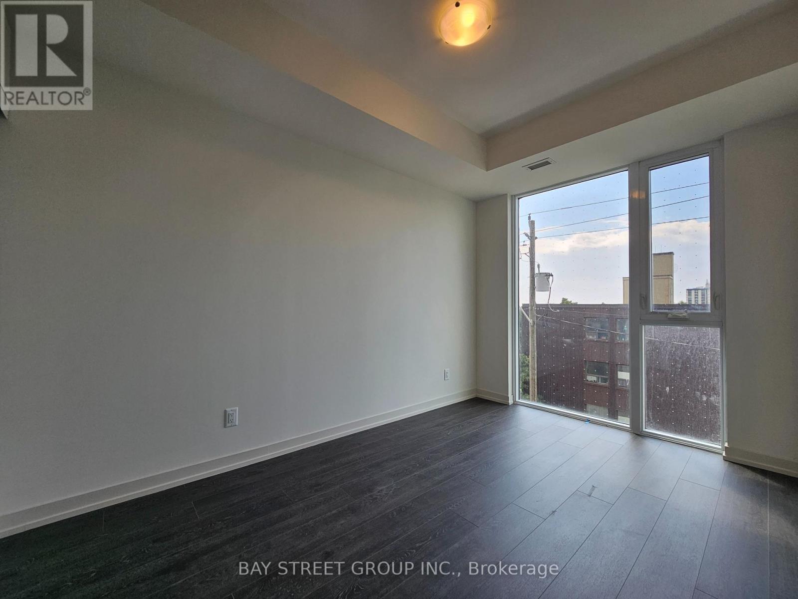 Photo 19 of 323 90 Glen Everest Road, Toronto ON