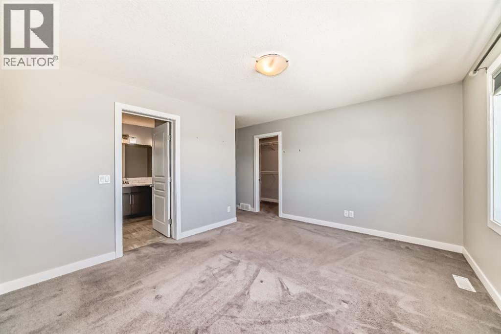 Photo 15 of 69 River Heights Drive, Cochrane AB