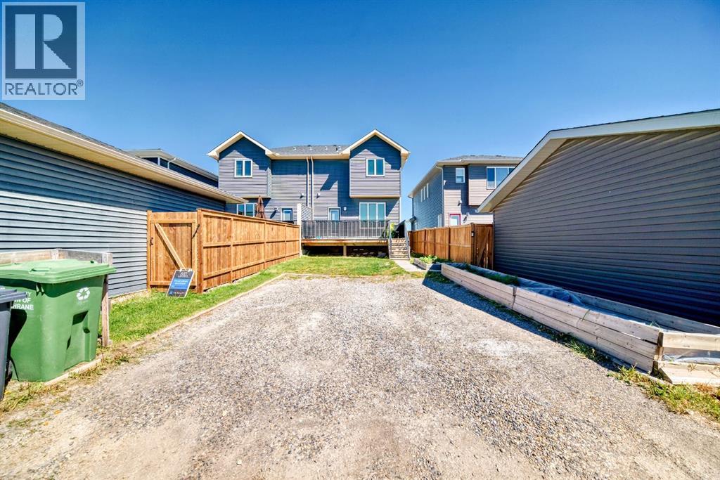 Photo 28 of 69 River Heights Drive, Cochrane AB