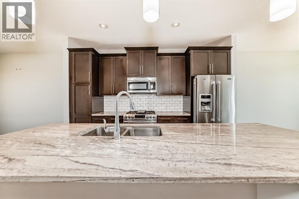 Photo 6 of 69 River Heights Drive, Cochrane AB