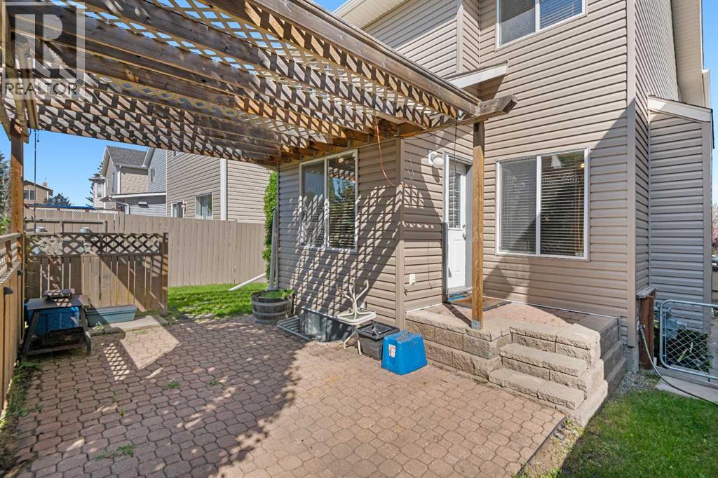 Photo 32 of 329 Bridleridge Way Sw, Calgary AB